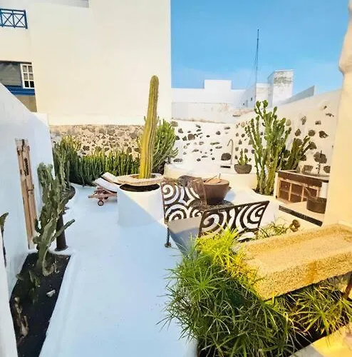 Casa San Juan - Oase Der Ruhe Direkt Am Charco Apartment *